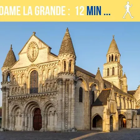 Beau-Jean, Un Cocon Sympa 5 Min A Pied Du Centre-Ville, Parking Prive, A 10 Min Du Chu Poitiers Esterno foto