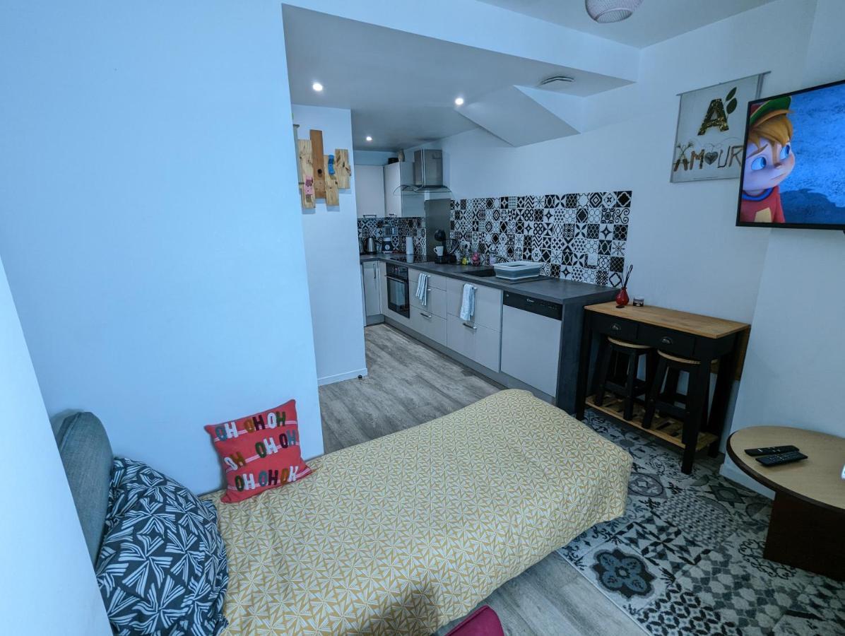 Beau-jean, Un Cocon Sympa 5 Min A Pied Du Centre-ville, Parking Prive, A 10 Min Du Chu * Poitiers