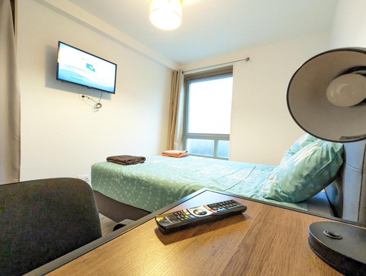 Beau-jean, Un Cocon Sympa 5 Min A Pied Du Centre-ville, Parking Prive, A 10 Min Du Chu Apartment
