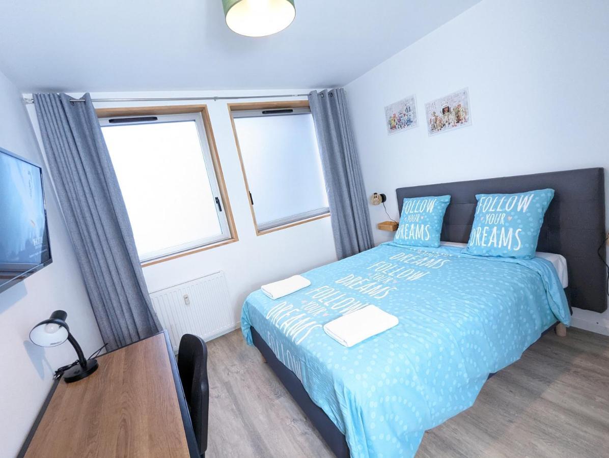 Beau-jean, Un Cocon Sympa 5 Min A Pied Du Centre-ville, Parking Prive, A 10 Min Du Chu Appartement